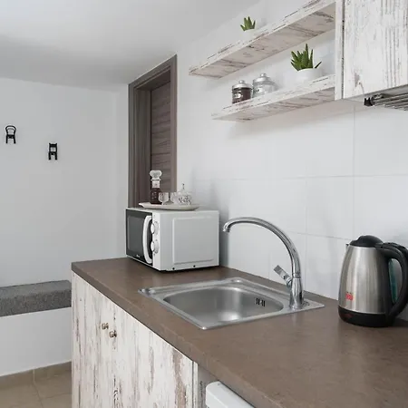 Dome Apartment *
